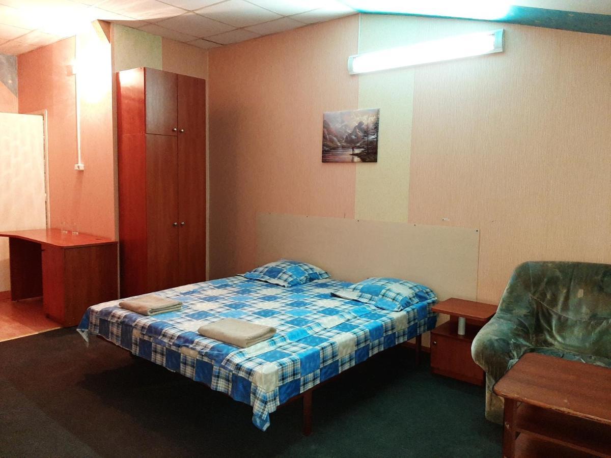 Kadm Motel Minsk Exterior foto